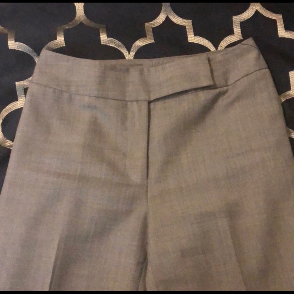 Tahari pants and blazer suit. - Picture 7 of 7